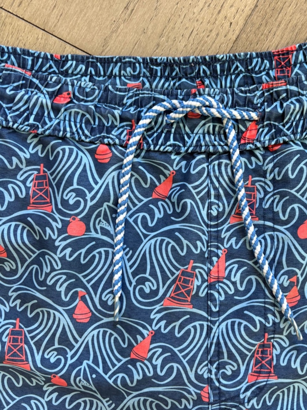 Southern Tide - The Skipjack Swim Trunks - Picture 8 of 9